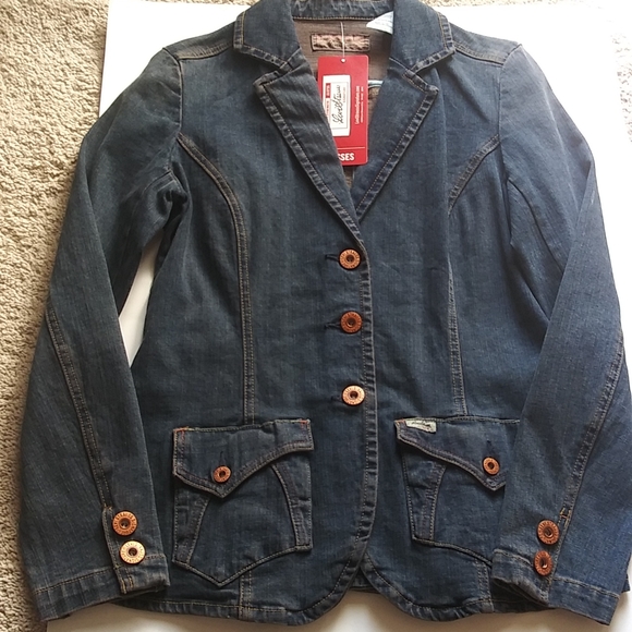 Jacket - Picture 2 of 4